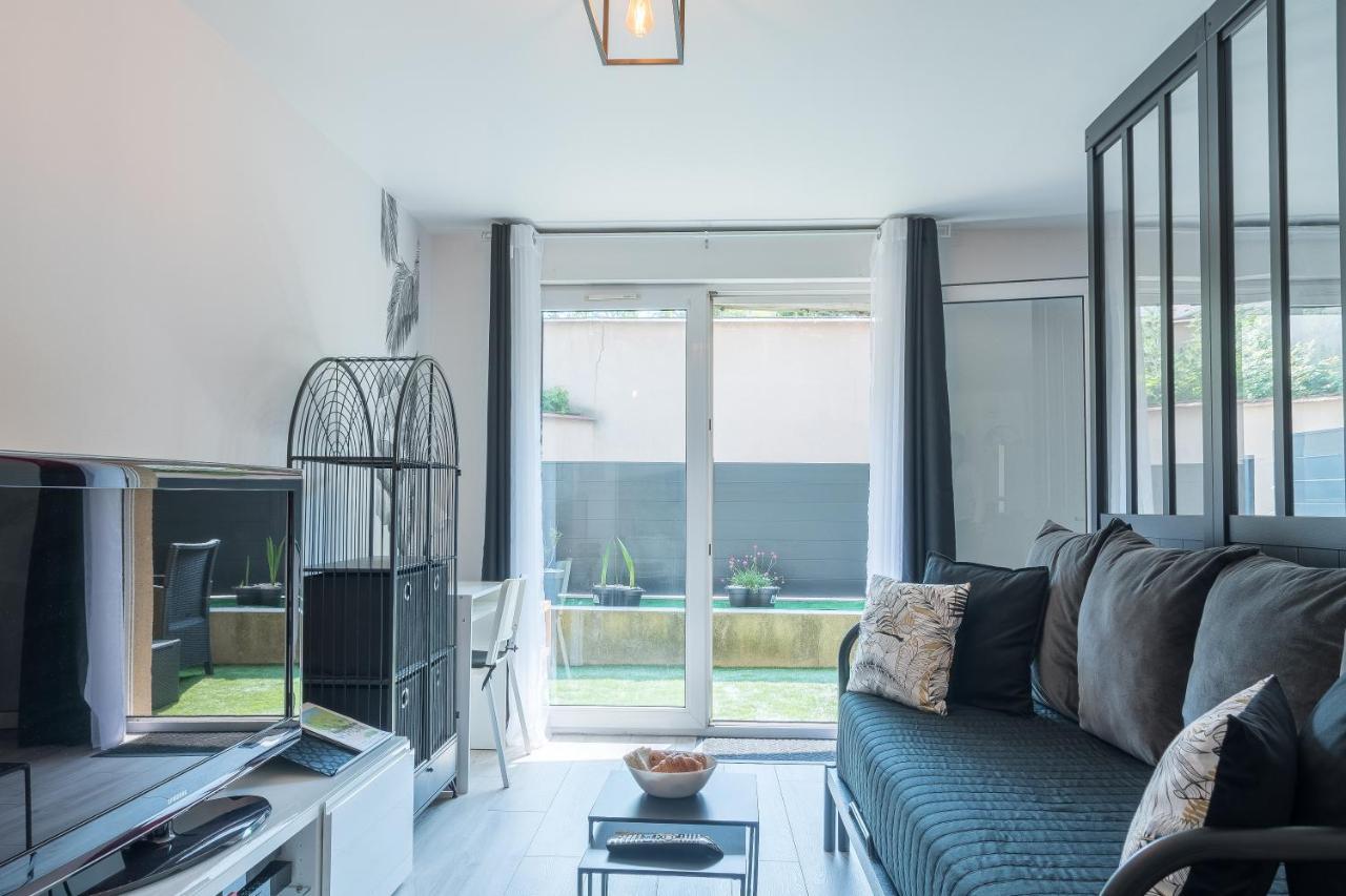 Appartamento The Jungle Loft Paris-Tgv-Orly Confort Massy  Esterno foto