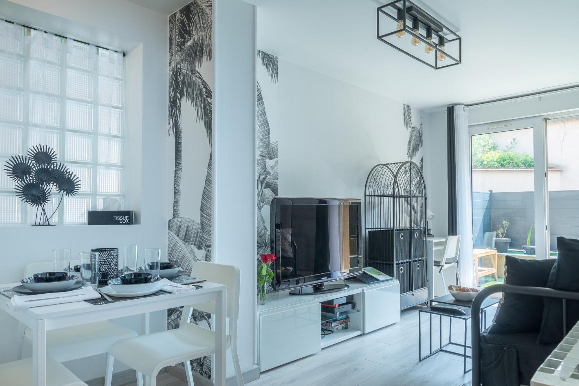 Appartamento The Jungle Loft Paris-Tgv-Orly Confort Massy  Esterno foto